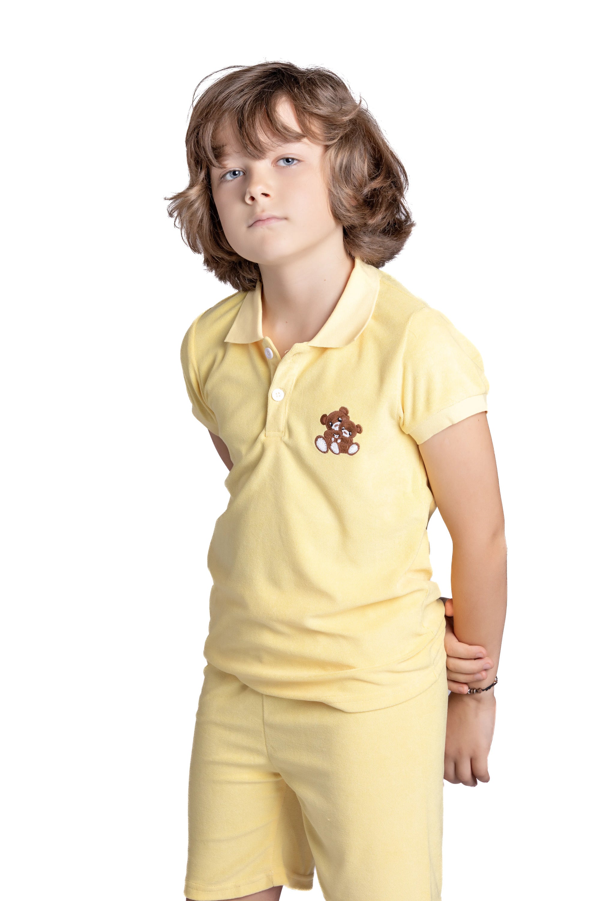 Towelling suit after swimming