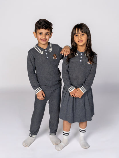 طقم رمادي بنات - صوف