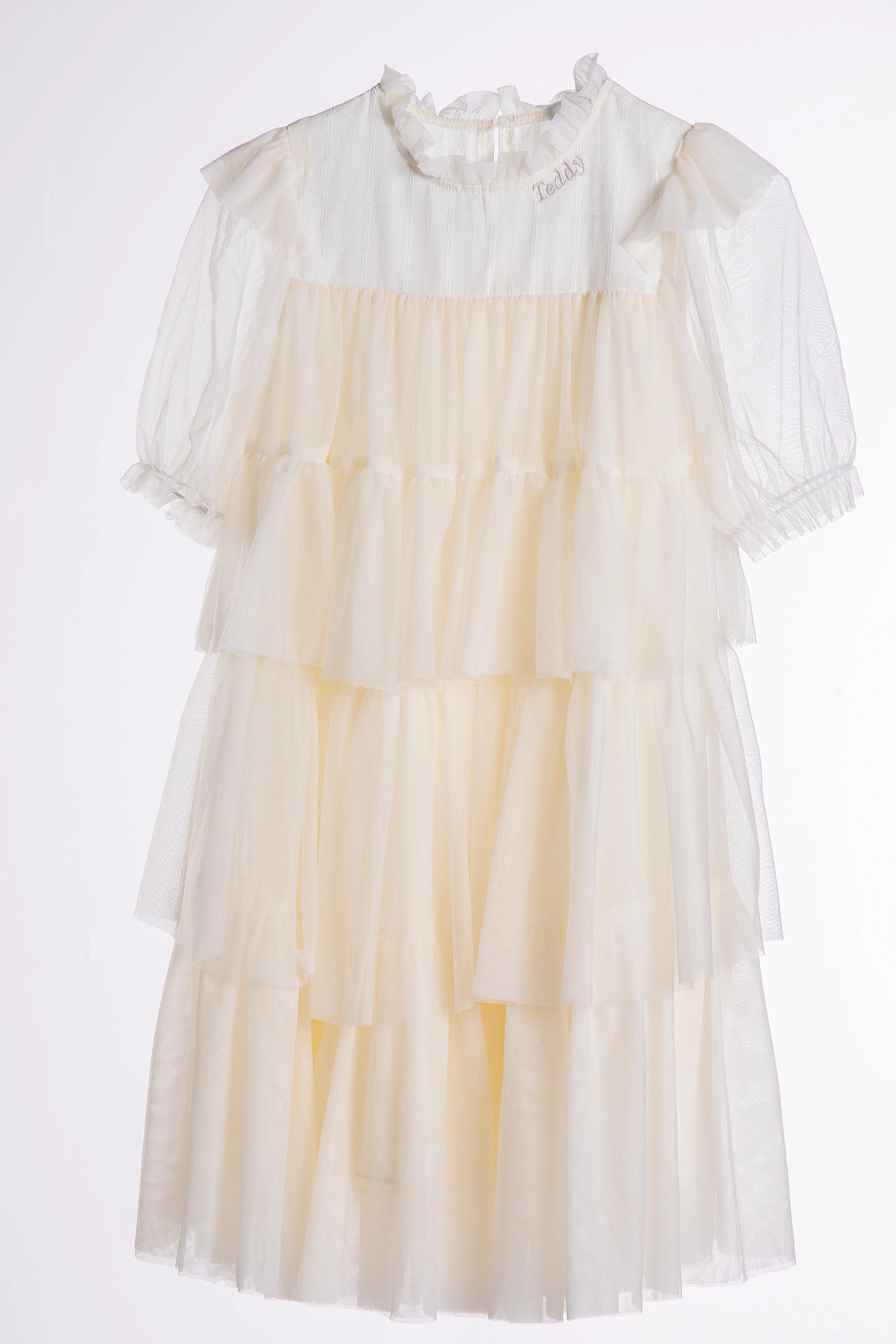 Off-white dress, a mix of tulle and cotton